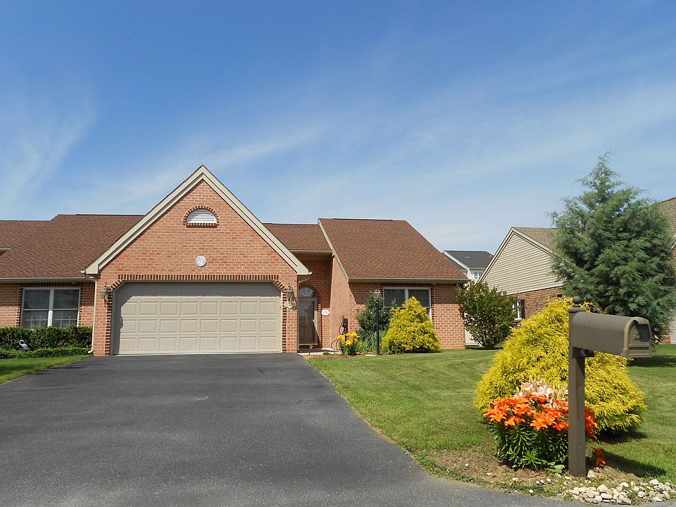2nd image of 368 Martina Dr