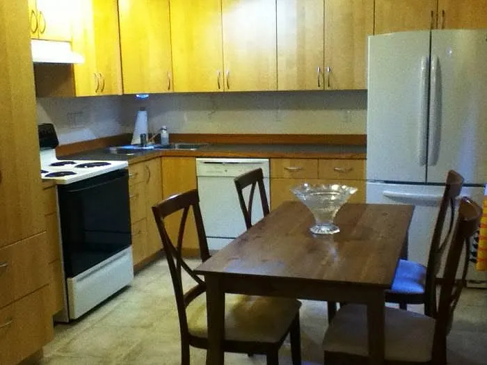 2 bed, 720 sqft, $2,250 — Photo 1