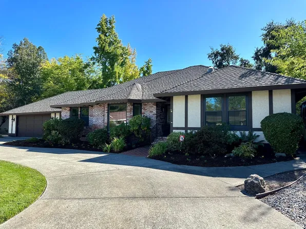 6154 Lockwood Drive, Windsor, CA 95492