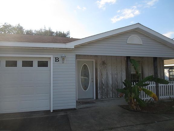 2nd image of 206 Shirley Dr #B