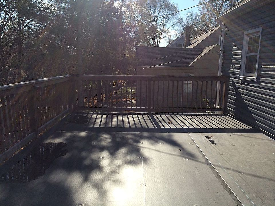 2nd image of 2801 Nevada Ave S