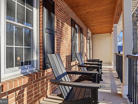 4th image of 89 Greenfield Rd