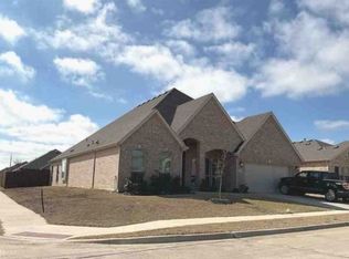 230 Tradd St, Red Oak, TX 75154