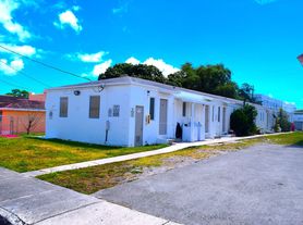 Studio in the Heart of Little Havana, studio  1.0 baths (378 sqft)
