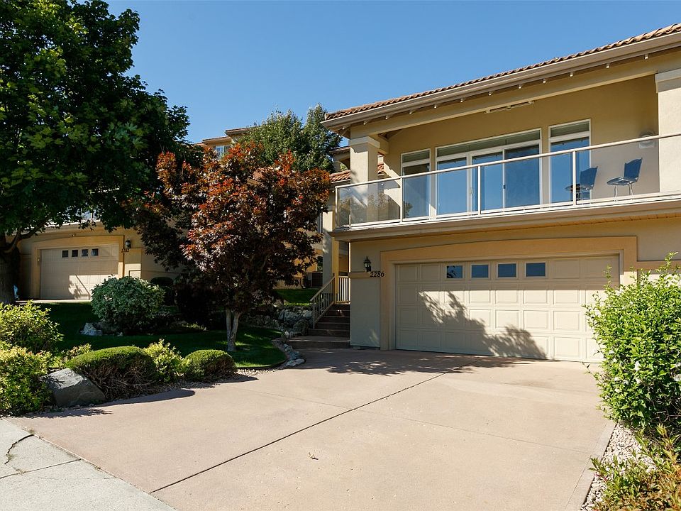 1st image of 2286 Country Club Dr