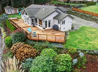 11238 Sahalie Rd, La Conner, WA 98257