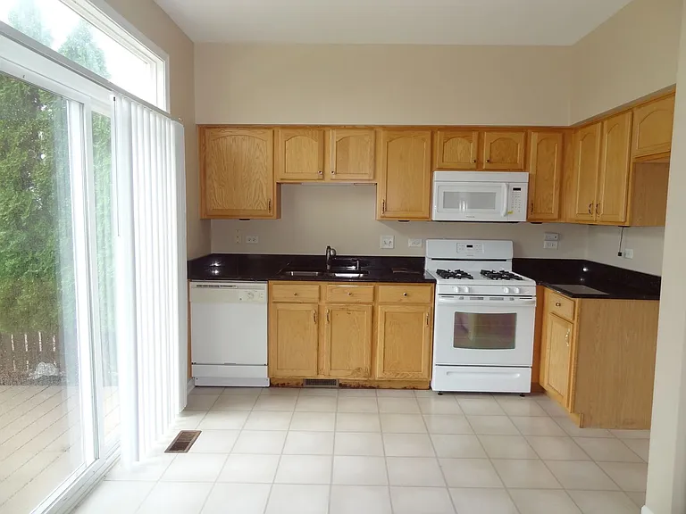 2154 Cypress Ct #2154 — Photo 3