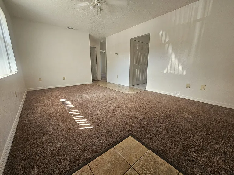 660 8th St #115 — Photo 3