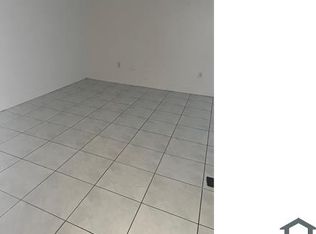 580 NE 127th St APT 33, Miami, FL 33161
