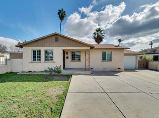 584 N East End Ave, Pomona, CA 91767