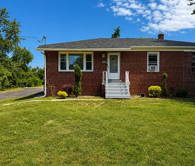 2112 Brinkley Rd — Photo 3