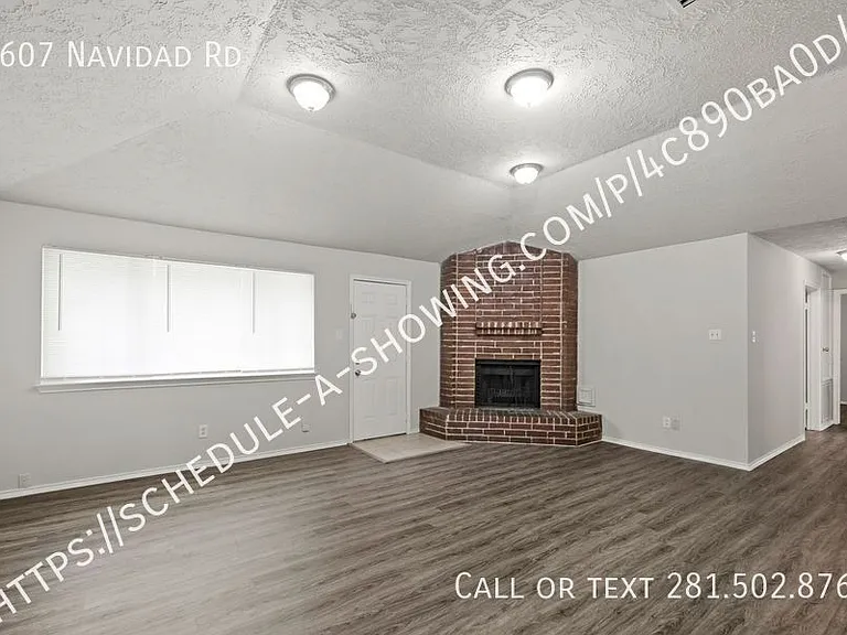 6607 Navidad Rd — Photo 4