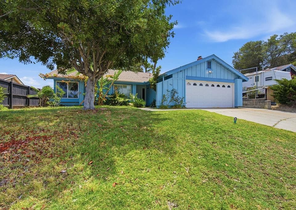 1st image of 409 Prather Pl