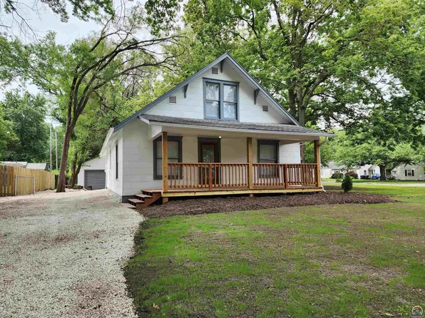 2711 SW Munson Ave, Topeka, KS 66604