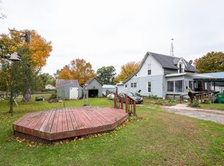 19099 Oak St, Cassopolis, MI 49031