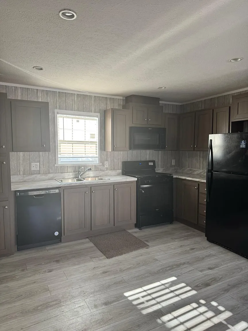 3660 S Leonard Springs Rd #3B-2Ba-924Sqft photo 1