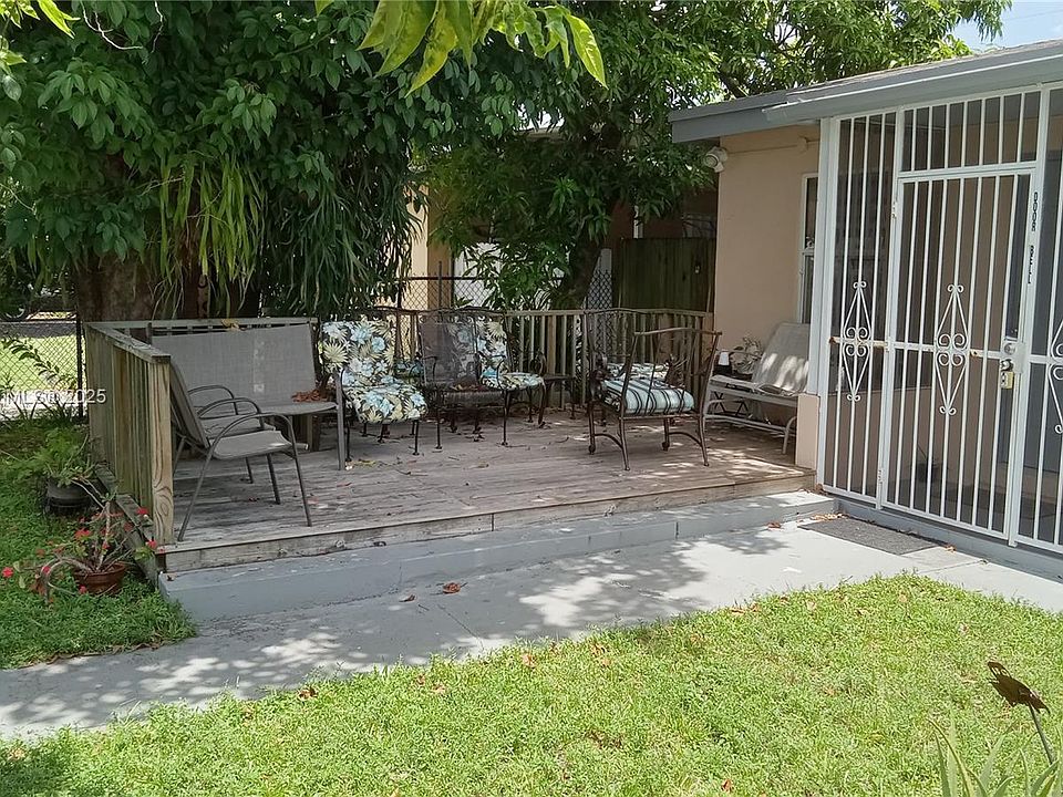 1st image of 2951 NW 151st Ter