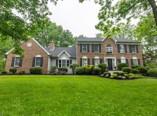 2 White Rd, Flemington, NJ 08822
