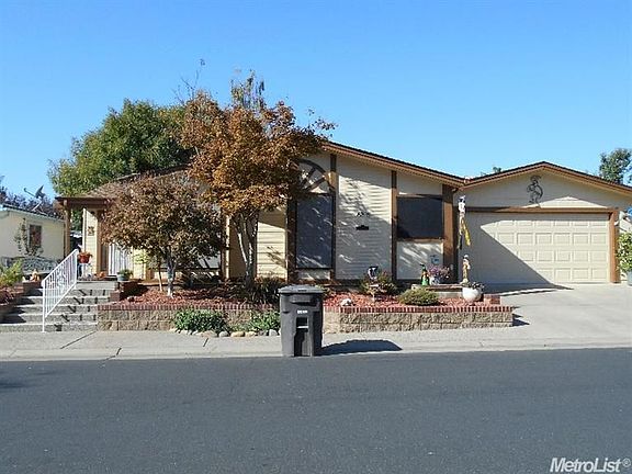 3rd image of 6815 Hidden Brook Ln #2911