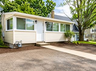 27 Nickerson Rd, Ashland, MA 01721