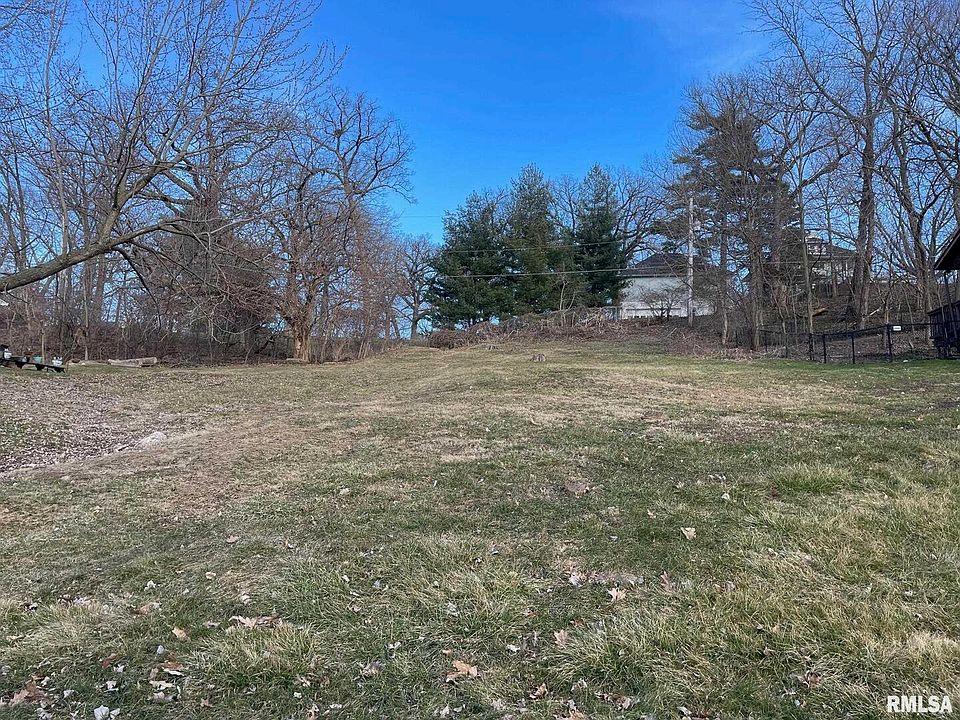 2nd image of 3536 13th St