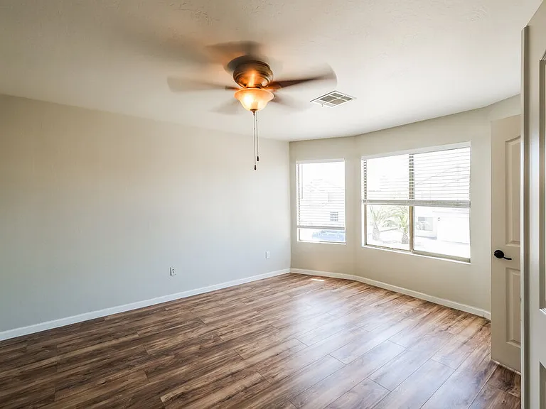 10438 W Georgia Ave — Photo 10