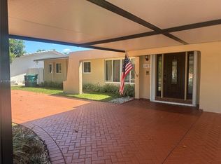 1803 SW 104th Pl, Miami, FL 33165