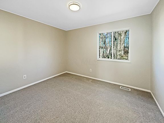 5th image of 4064 Beauty Rose Ave