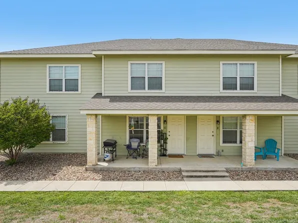 2312C Sailing Way N, Kerrville, TX 78028