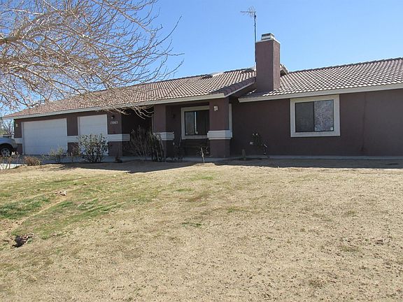 2nd image of 15065 Manzanita St