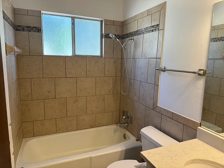 116 Coers Cir #B — Photo 9