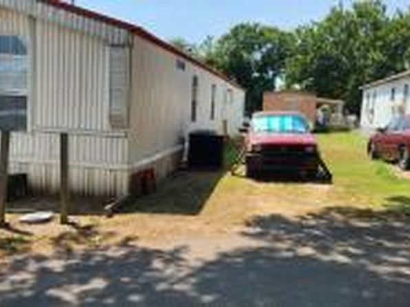 (undisclosed Address), Russellville, AR 72801