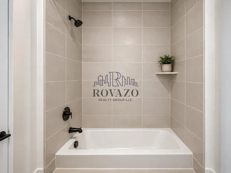 1 bed, 600 sqft, $2,400 — Photo 4