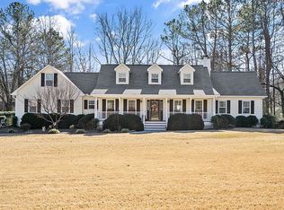 2140 Robin Hood Trl, Cumming, GA 30040