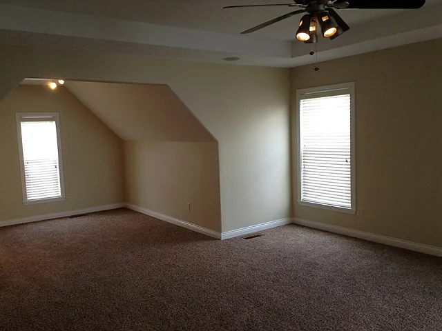 1060 Arbor Springs Dr — Photo 9