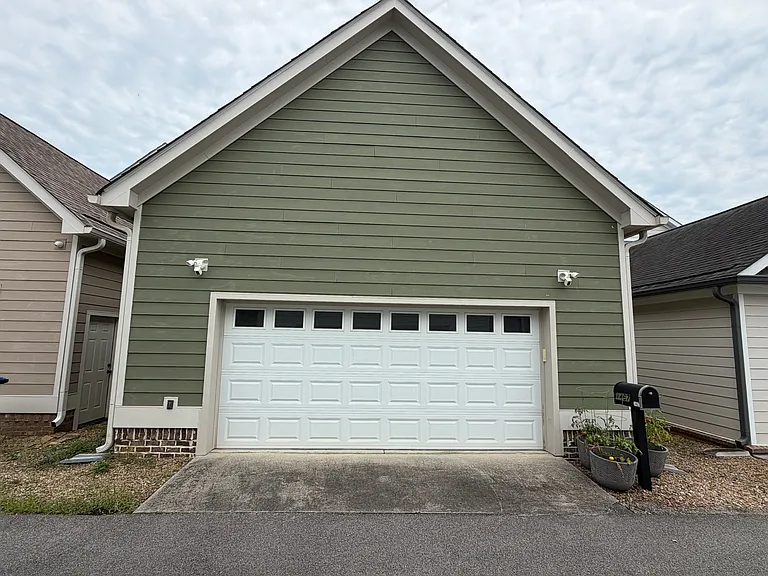 1467 Madison St — Photo 22