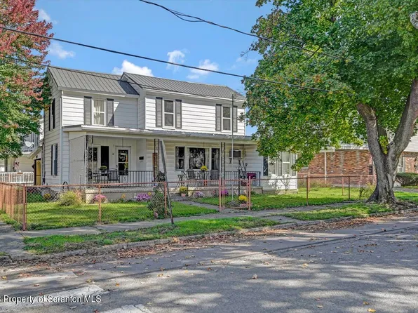 14 Pennsylvania Ave, Tunkhannock, PA 18657