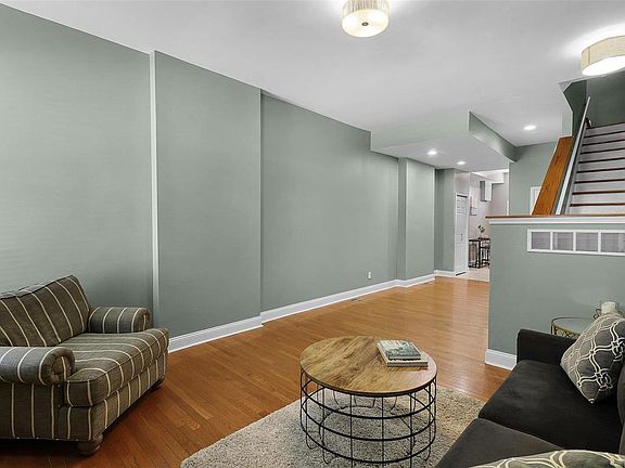 4th image of 1802 S 13th St