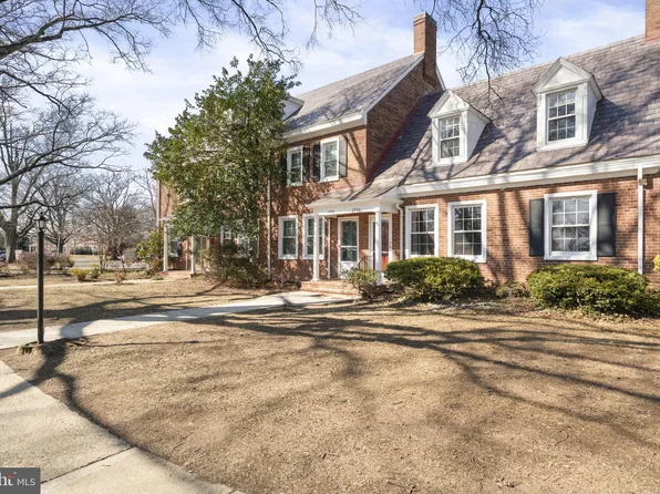 3592 S Stafford St, Arlington, VA 22206