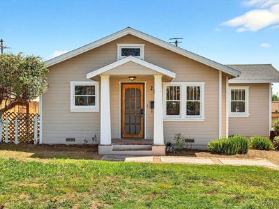 211 W 9th Ave, Escondido, CA, 92025