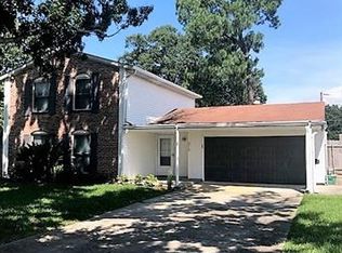 816 Matador Dr, Gretna, LA 70056