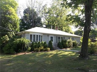 2 Cains Rd, Suffern, NY 10901