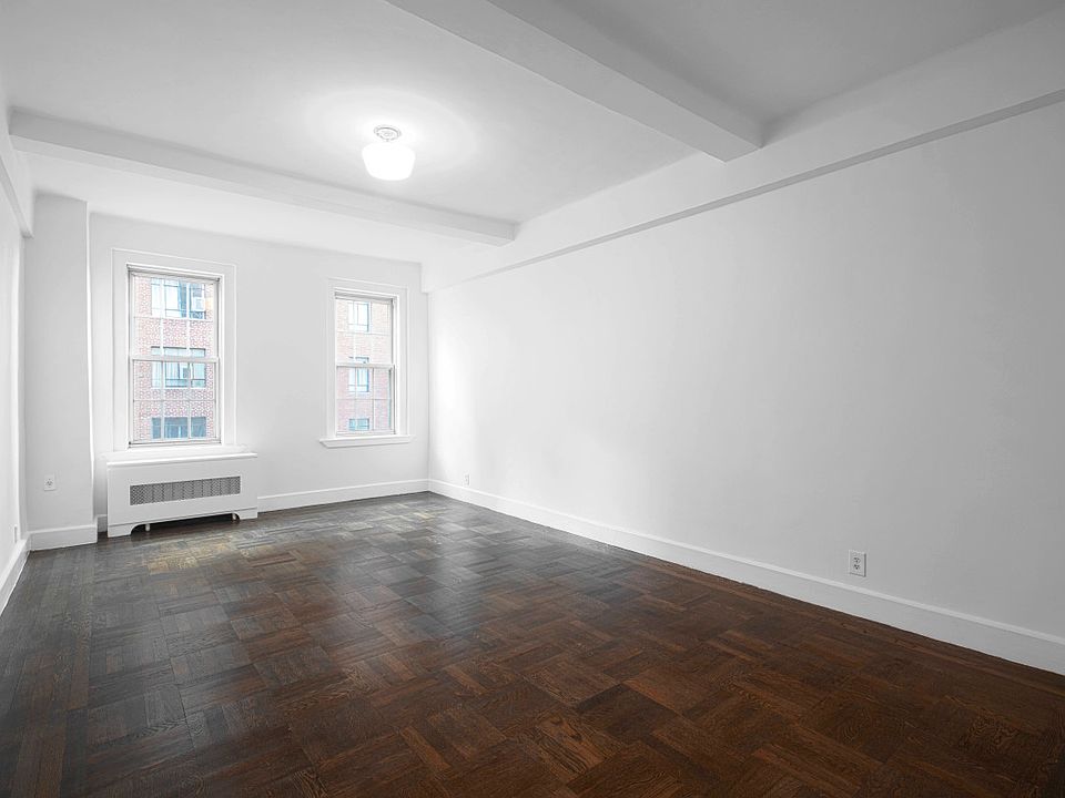 1st image of 24 5th Ave APT 912