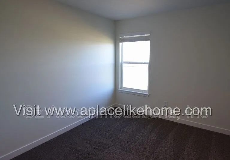 4008 NW 95th Ter — Photo 23