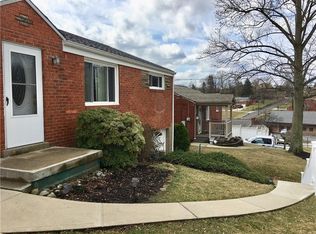 661 Charlotte Dr, Pittsburgh, PA 15236