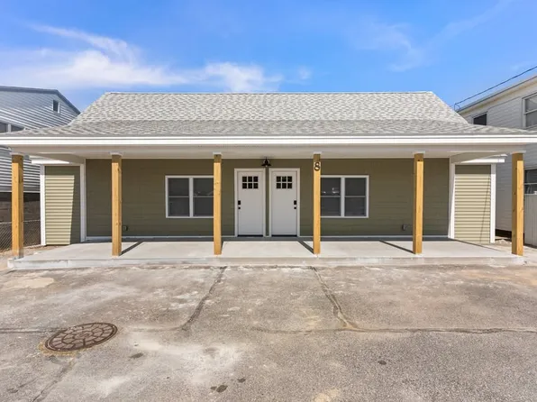 8 North St, Hampton, NH