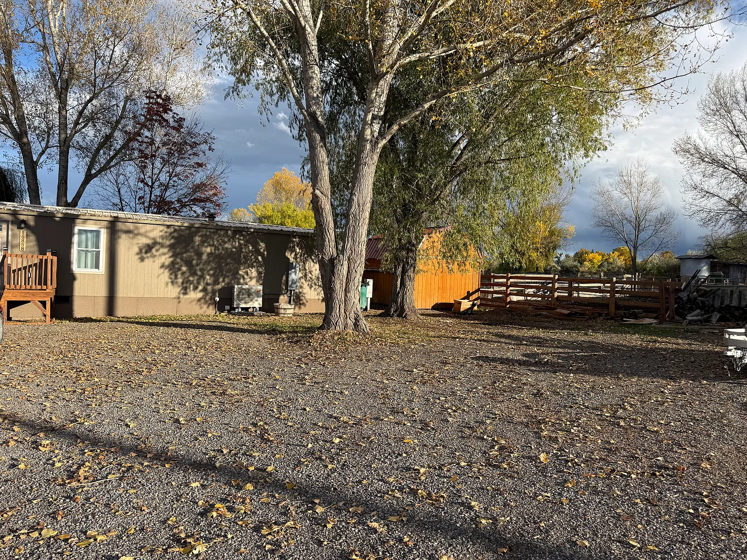 2 bed, 1.5 bath, 900 sqft, $1,700 — Photo 1