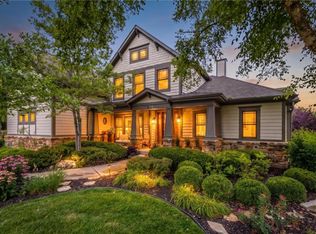7435 Deer Ridge Dr, Shawnee, KS 66227