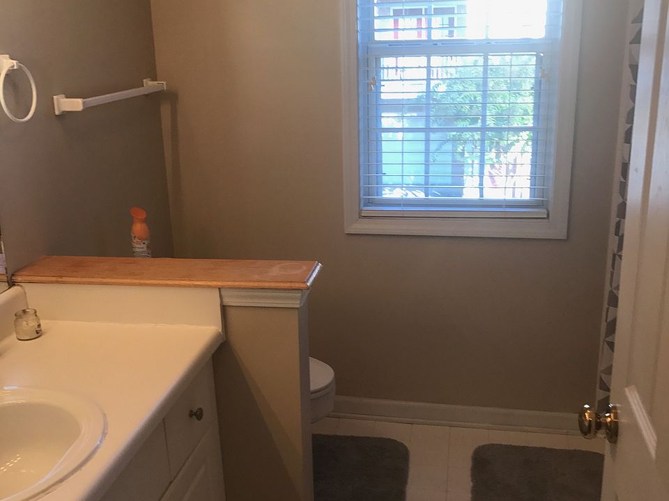1st image of 1204 Vinings Forest Ln SE #12