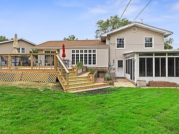 4th image of 20W560 Glen Pl
